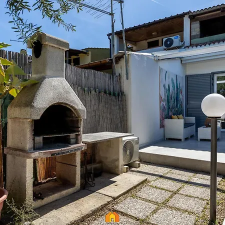 Almar House Semesterbostad Quartu SantʼElena