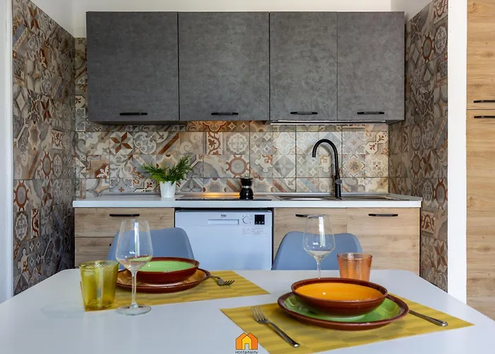 Almar House Дом отдыха Куарту-Сант'Элена